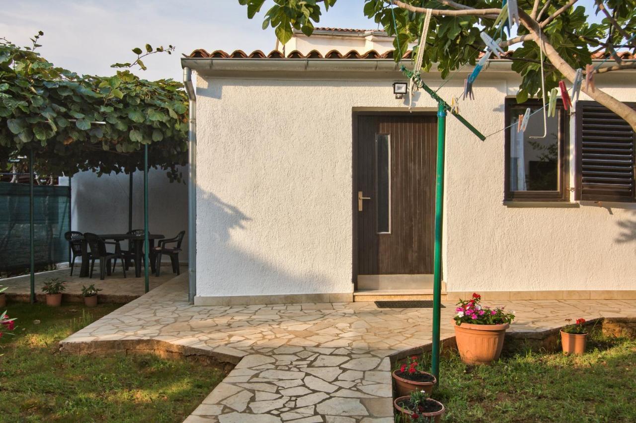 Apartman Tanja Fazana Exterior photo